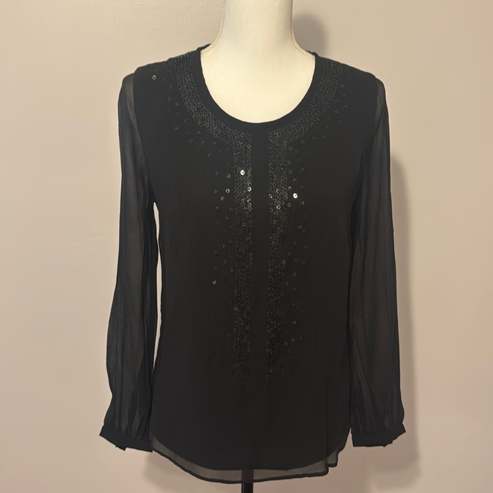 Vineyard Vines, Black, long shear sleeves Blouse with sequins front detail, 6